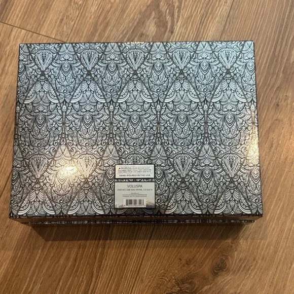 Voluspa Vermeil Candle Set in Black and Silver - Picture 3 of 3